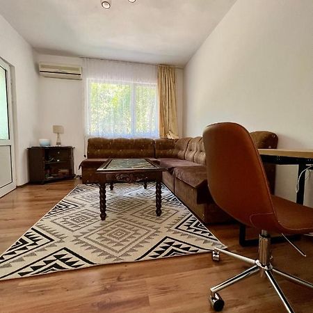 Compact City Center Apartment Κάρτζαλι Εξωτερικό φωτογραφία